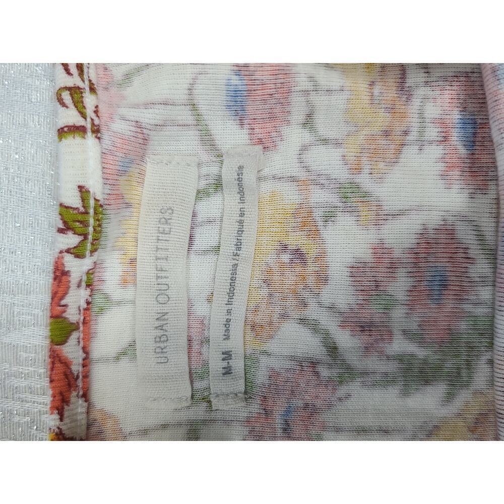 Urban Outfitters floral ladies tank Size medium whimsigoth fairy ethereal beachy - Picture 4 of 5